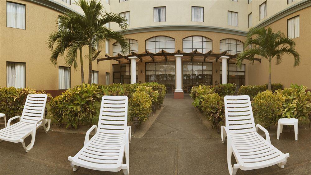 Fiesta Inn Poza Rica Екстериор снимка